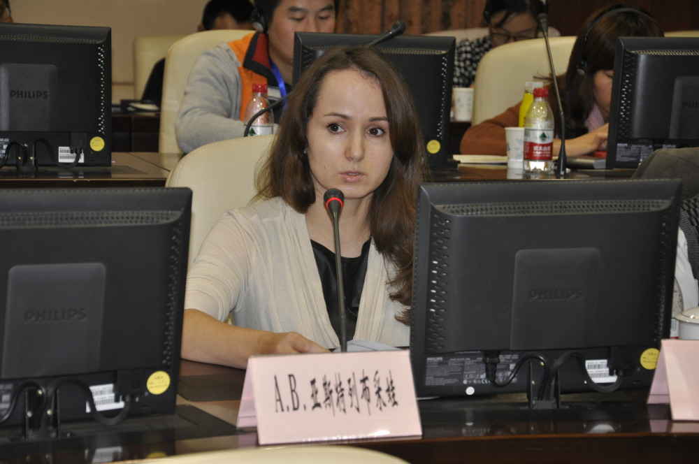 Анастасия Углева на конференции в Шанхайском университете (Китай)