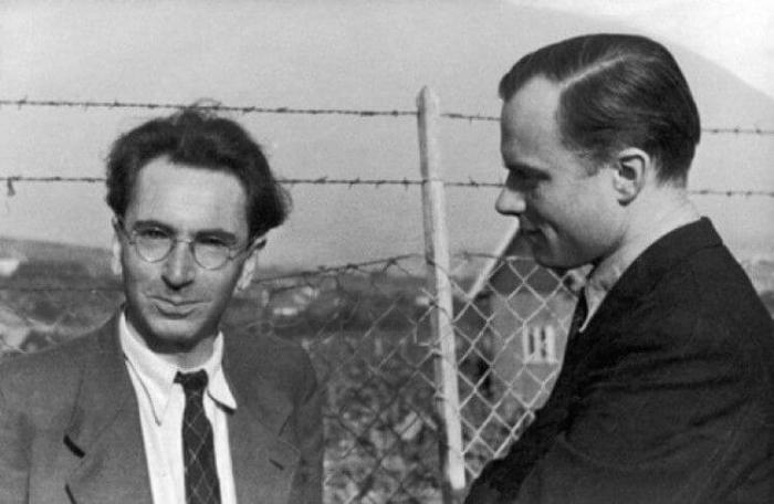 Виктор Франкл (слева)